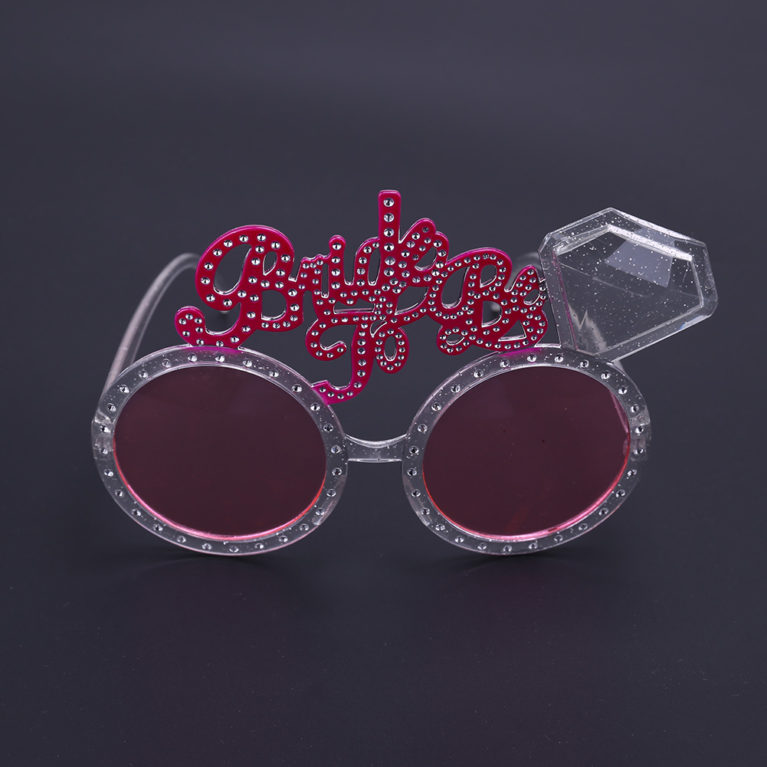 Lunette Bride to be